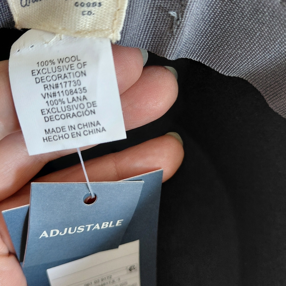 NWT Universal Thread Womens Ajustable Floppy Dark… - image 8